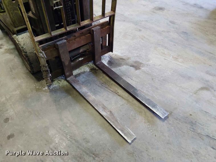 image for item FC1848 Clark GCS25 forklift