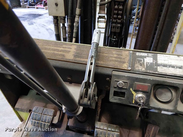 image for item FC1848 Clark GCS25 forklift