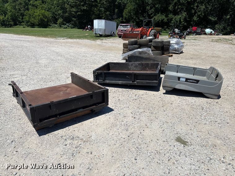 image for item FC1849 (3) Toro Workman beds
