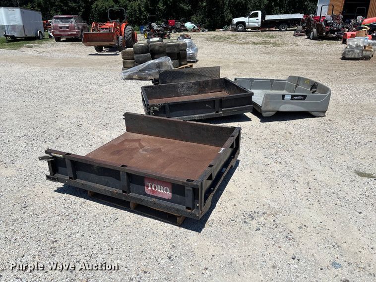 image for item FC1849 (3) Toro Workman beds