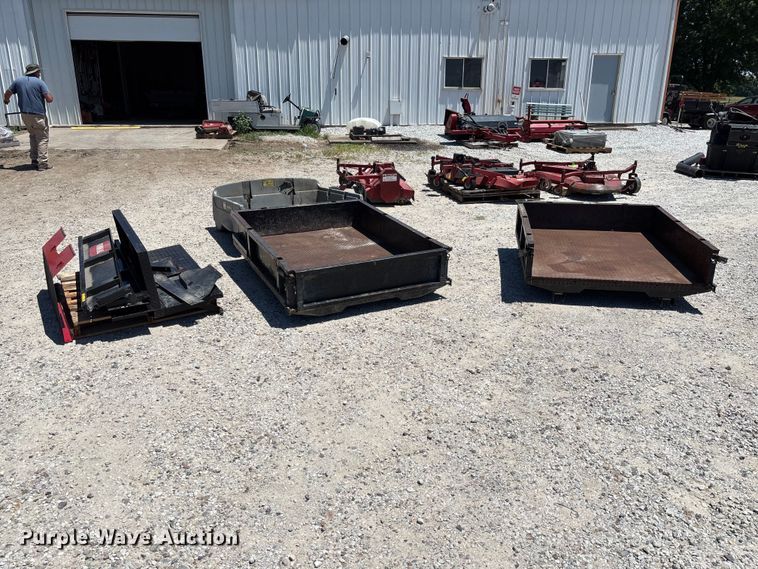 image for item FC1849 (3) Toro Workman beds