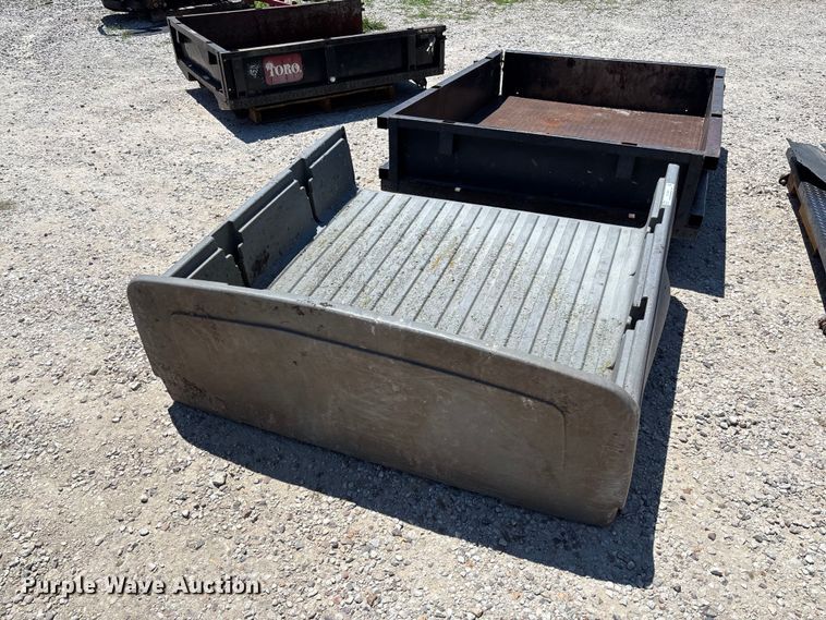 image for item FC1849 (3) Toro Workman beds