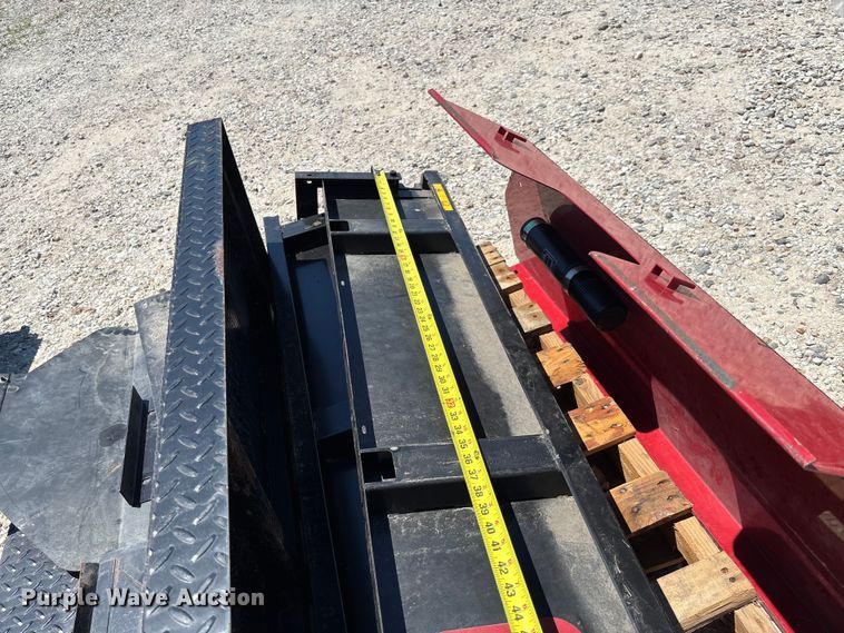 image for item FC1849 (3) Toro Workman beds