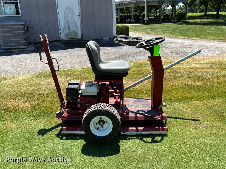 image for item FC1850 2013 Toro Greenspro 1200 greens roller