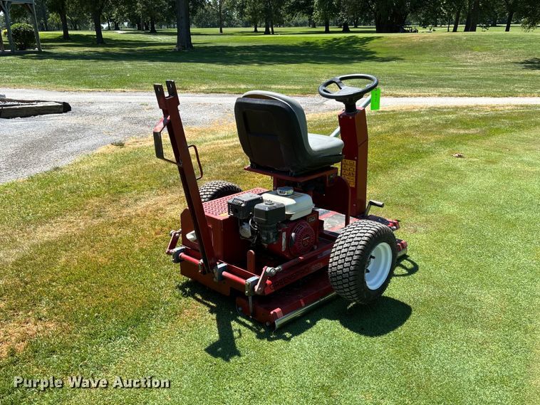 image for item FC1850 2013 Toro Greenspro 1200 greens roller