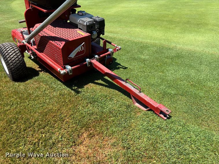 image for item FC1850 2013 Toro Greenspro 1200 greens roller
