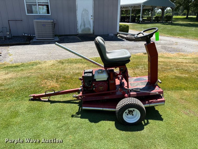 image for item FC1850 2013 Toro Greenspro 1200 greens roller