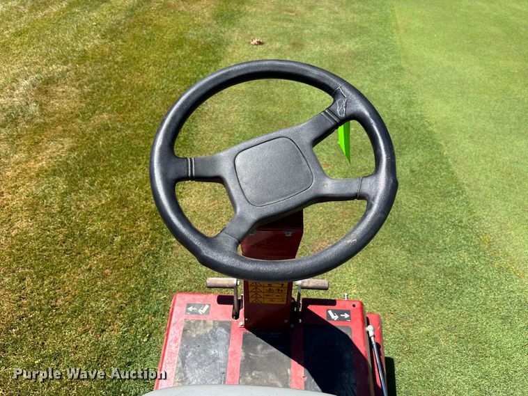 image for item FC1850 2013 Toro Greenspro 1200 greens roller