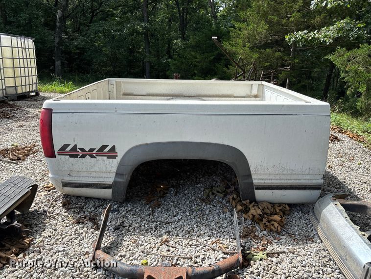 image for item FC1868 Chevrolet  pickup bed