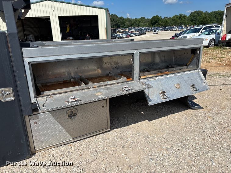 image for item FC1907 Badger flatbed