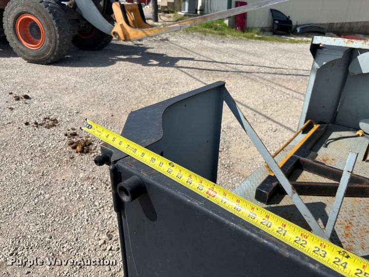 image for item FC1907 Badger flatbed