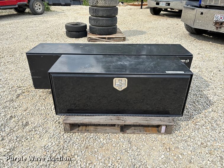 image for item FC1923 (2) toolboxes