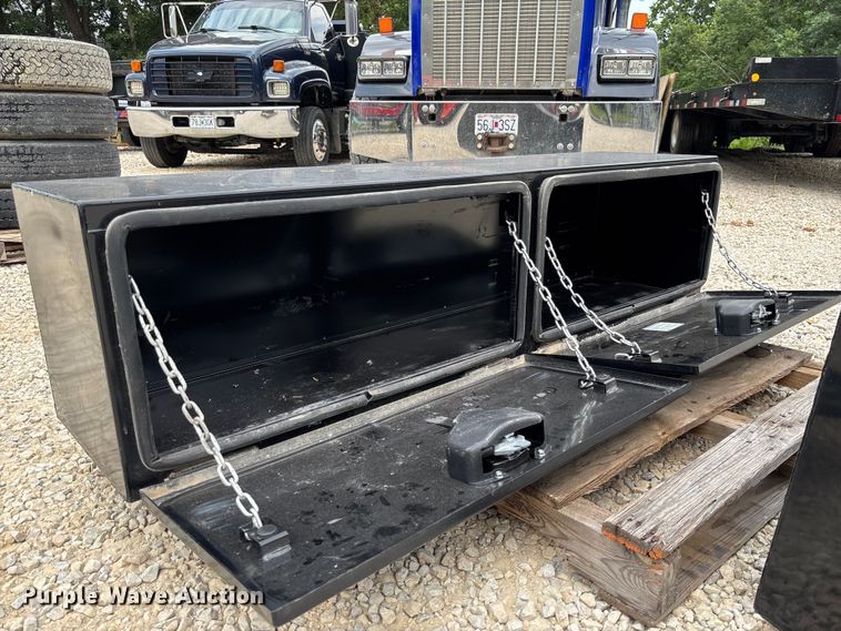 image for item FC1923 (2) toolboxes