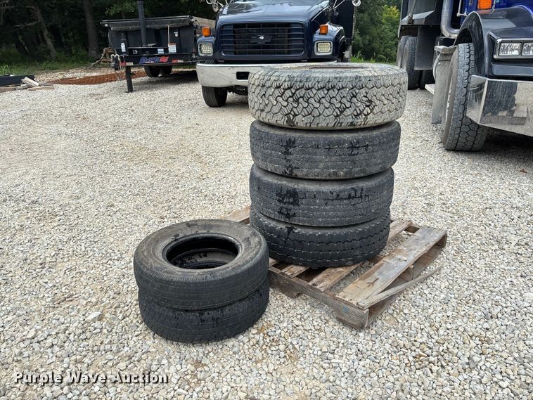 image for item FC1924 (6) tires