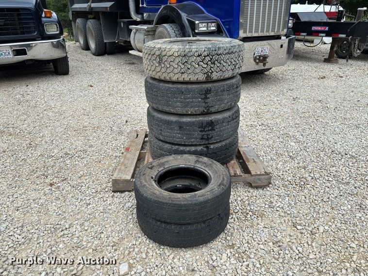 image for item FC1924 (6) tires