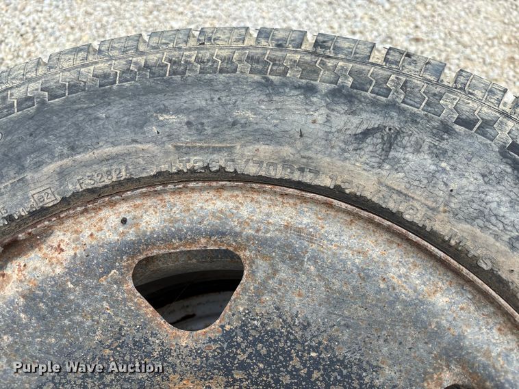 image for item FC1924 (6) tires