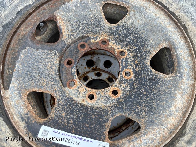 image for item FC1924 (6) tires