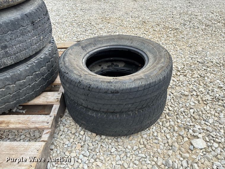 image for item FC1924 (6) tires