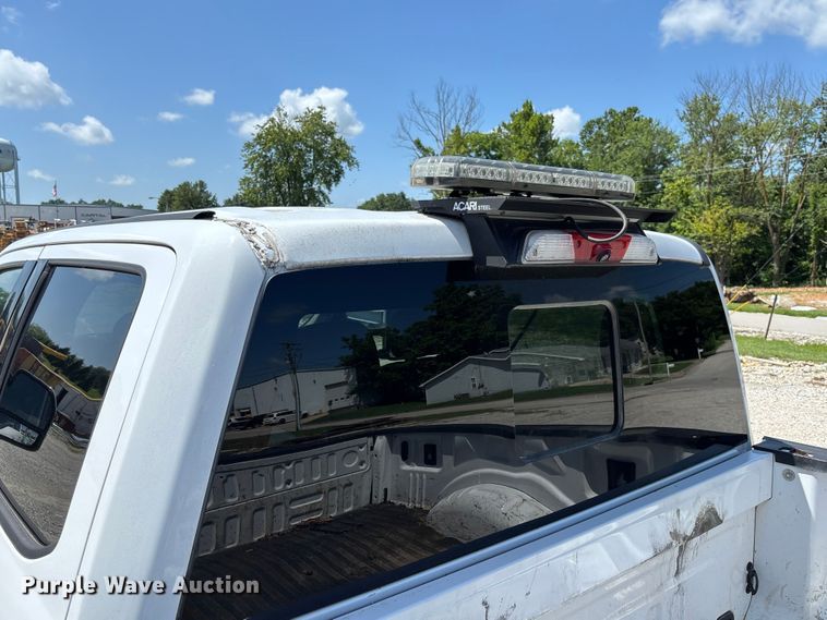 image for item FC1933 2019 Ford F250 Super Duty XLT Crew Cab pickup truck