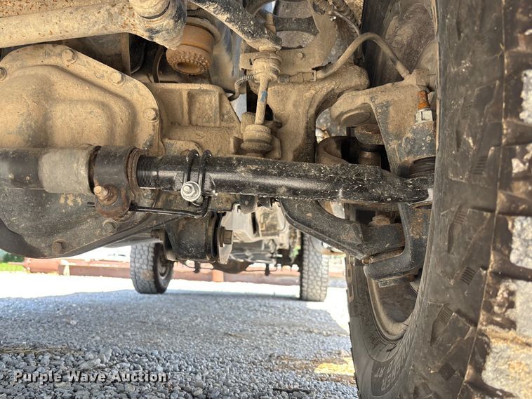 image for item FC1933 2019 Ford F250 Super Duty XLT Crew Cab pickup truck