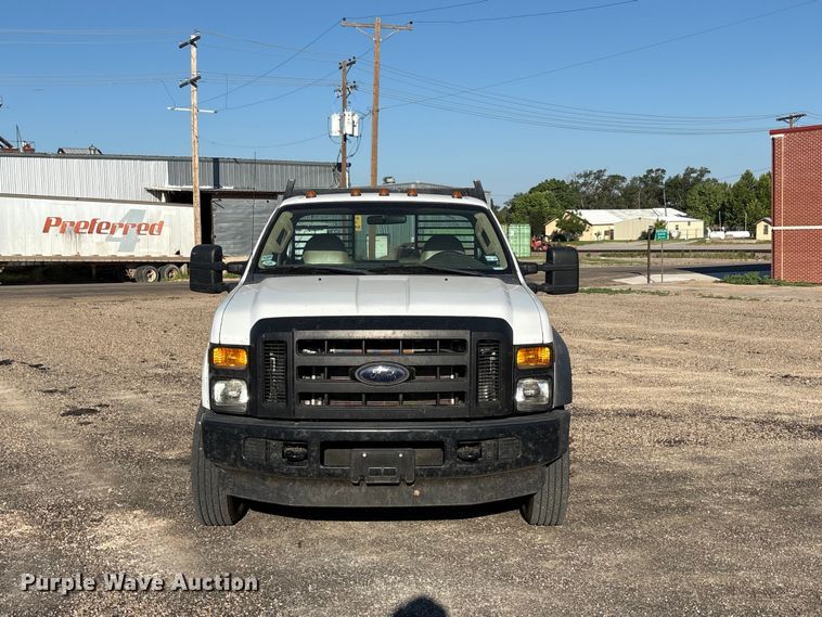 image for item FC2501 2008 Ford F450 flatbed truck