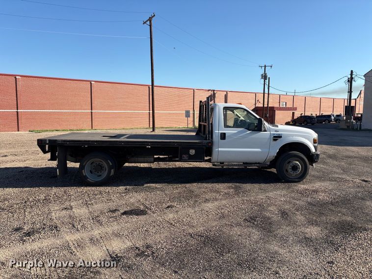 image for item FC2501 2008 Ford F450 flatbed truck