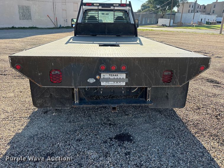 image for item FC2501 2008 Ford F450 flatbed truck