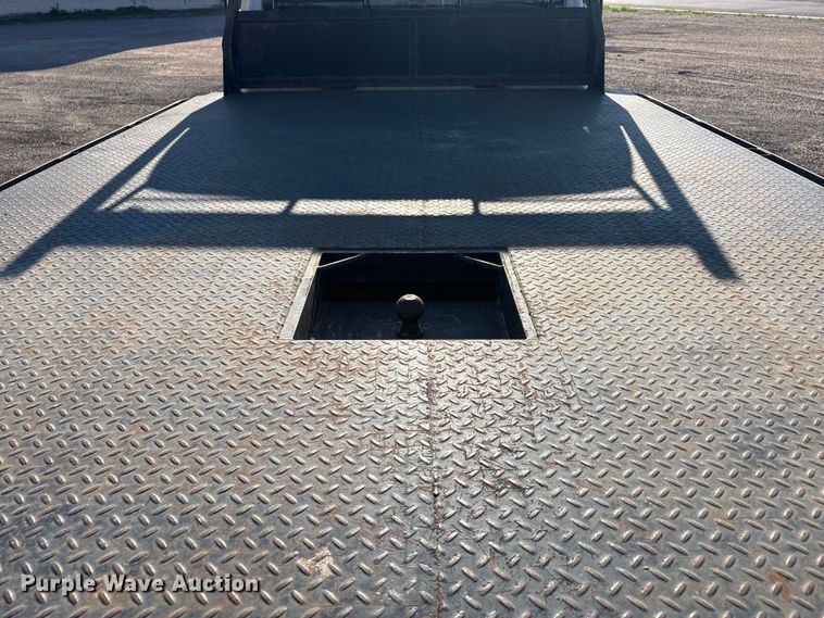 image for item FC2501 2008 Ford F450 flatbed truck