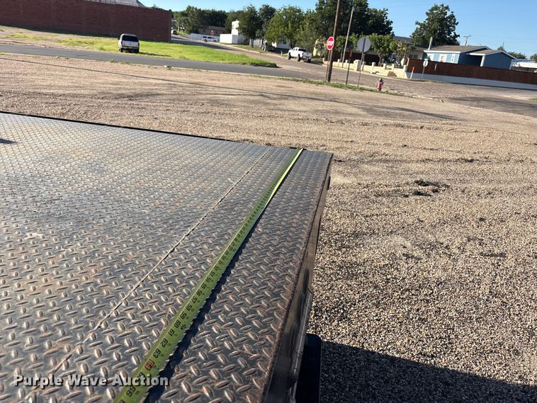 image for item FC2501 2008 Ford F450 flatbed truck