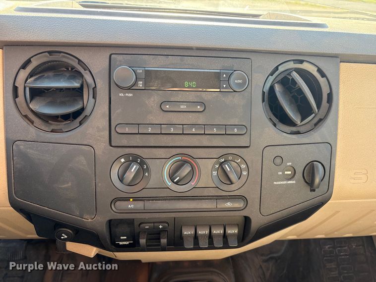 image for item FC2501 2008 Ford F450 flatbed truck