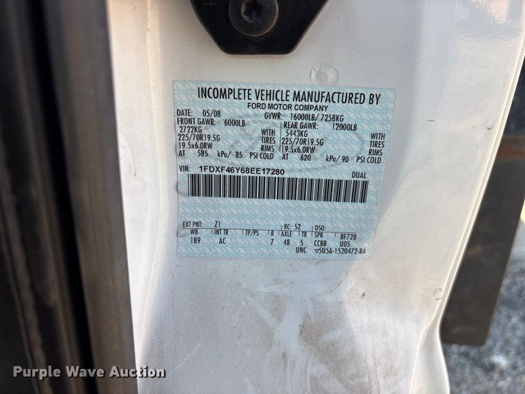 image for item FC2501 2008 Ford F450 flatbed truck