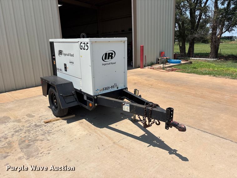 image for item FC2510 2011 Ingersoll Rand G25 generator