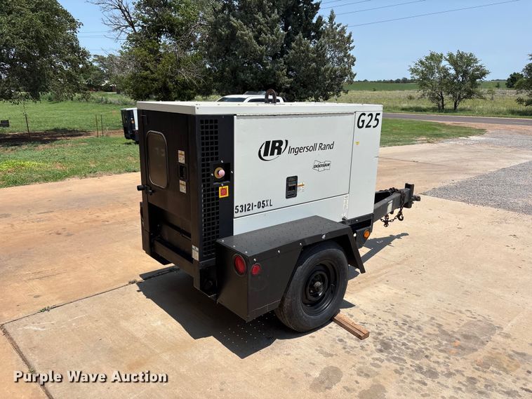 image for item FC2510 2011 Ingersoll Rand G25 generator