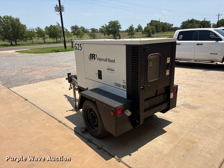 image for item FC2510 2011 Ingersoll Rand G25 generator