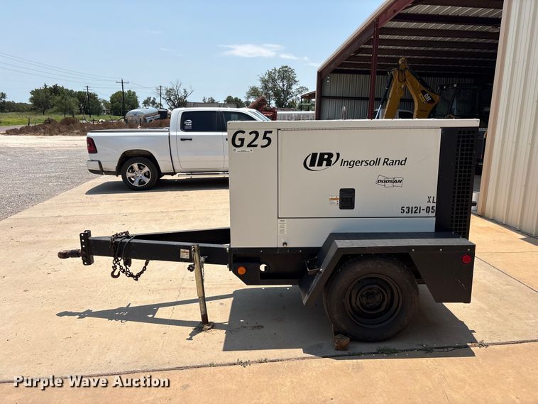 image for item FC2510 2011 Ingersoll Rand G25 generator