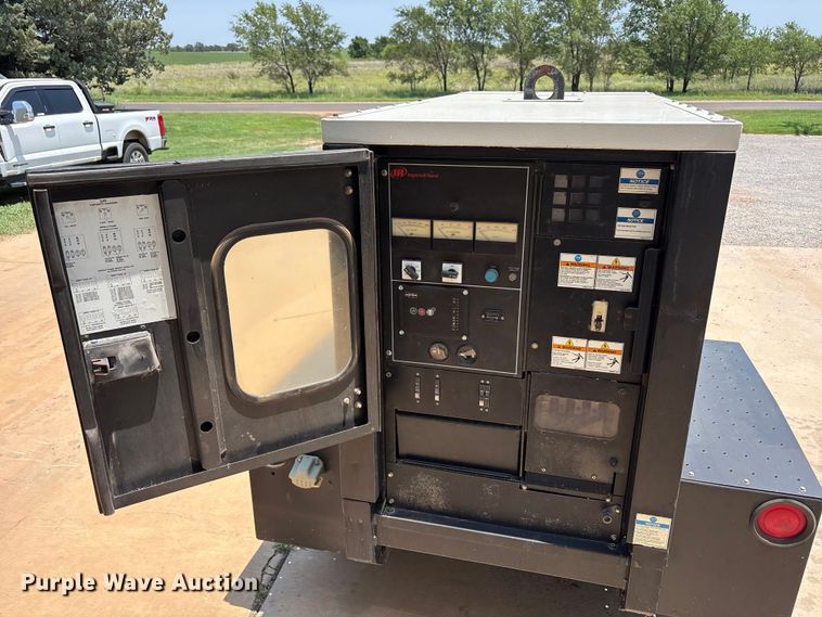 image for item FC2510 2011 Ingersoll Rand G25 generator