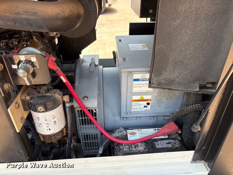 image for item FC2510 2011 Ingersoll Rand G25 generator