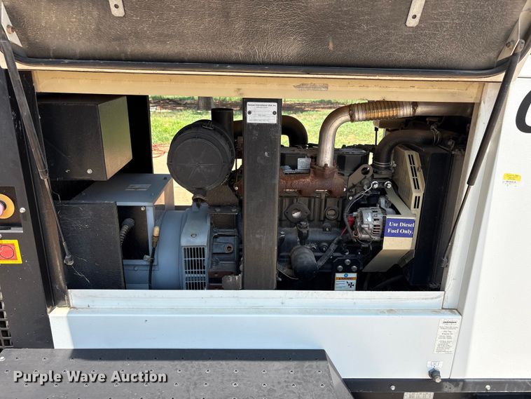 image for item FC2510 2011 Ingersoll Rand G25 generator