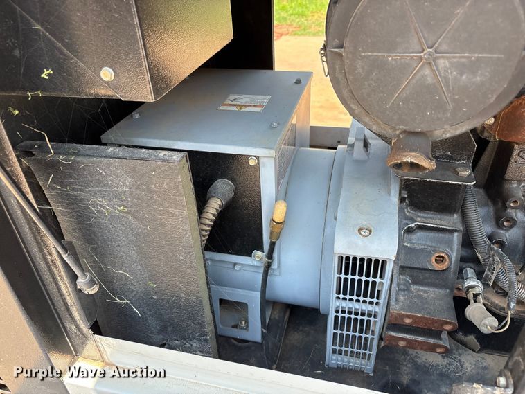 image for item FC2510 2011 Ingersoll Rand G25 generator