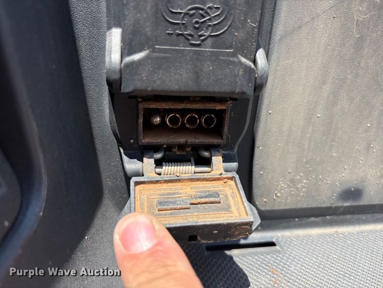 image for item FC2511 2023 Ford F250 Super Duty Crew Cab pickup truck
