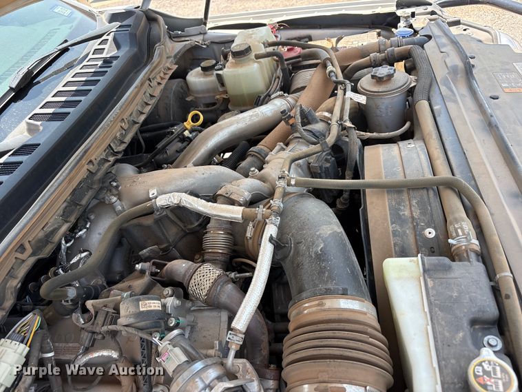 image for item FC2511 2023 Ford F250 Super Duty Crew Cab pickup truck