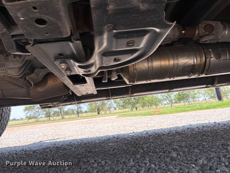 image for item FC2511 2023 Ford F250 Super Duty Crew Cab pickup truck