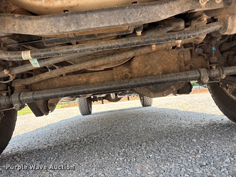 image for item FC2511 2023 Ford F250 Super Duty Crew Cab pickup truck