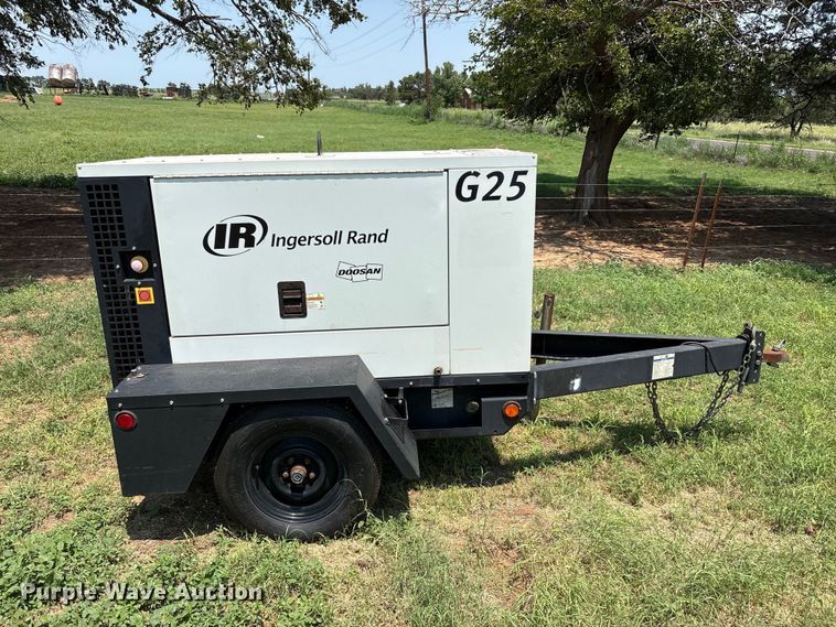 image for item FC2512 2011 Ingersoll Rand G25 generator
