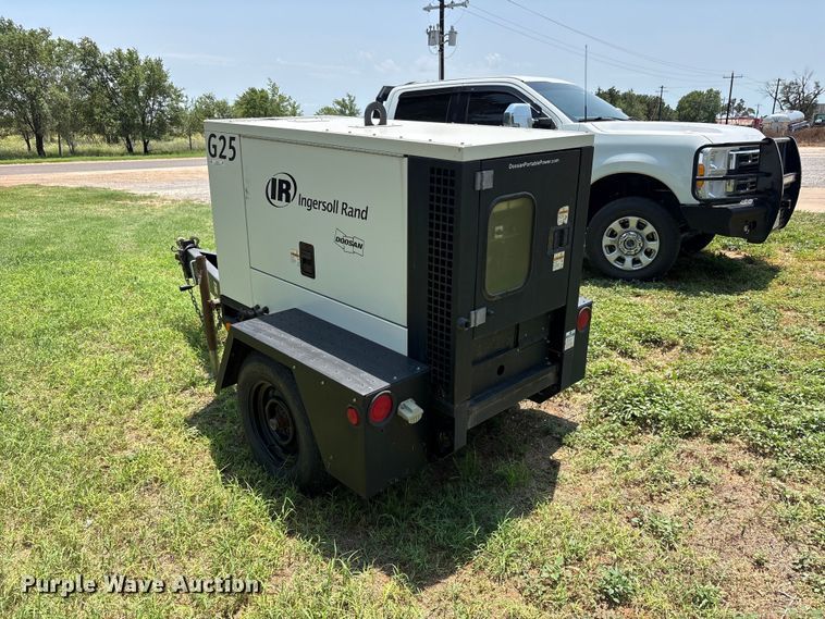 image for item FC2512 2011 Ingersoll Rand G25 generator