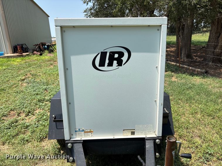 image for item FC2512 2011 Ingersoll Rand G25 generator