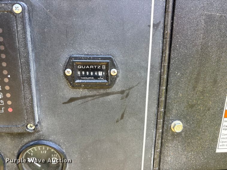 image for item FC2512 2011 Ingersoll Rand G25 generator