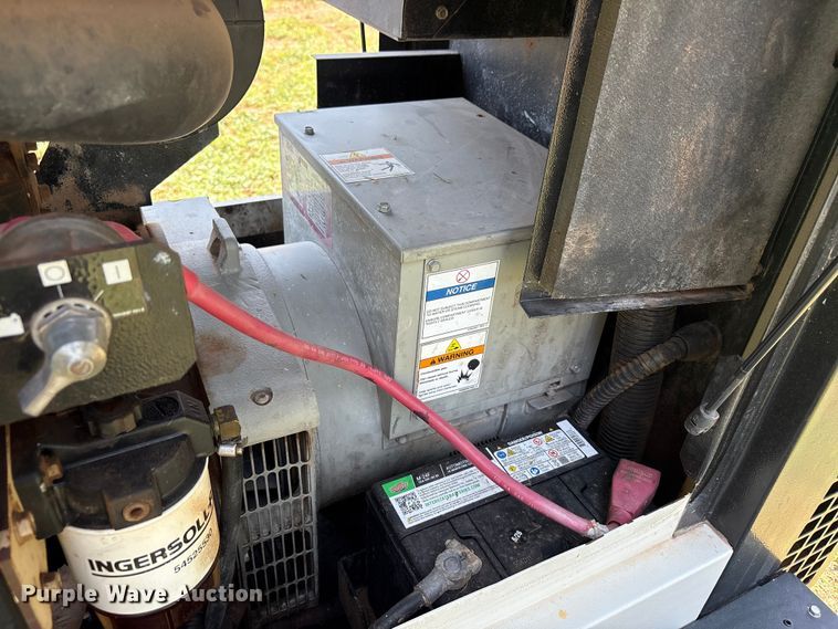 image for item FC2512 2011 Ingersoll Rand G25 generator