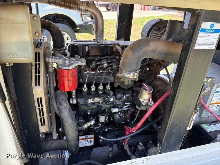 image for item FC2512 2011 Ingersoll Rand G25 generator
