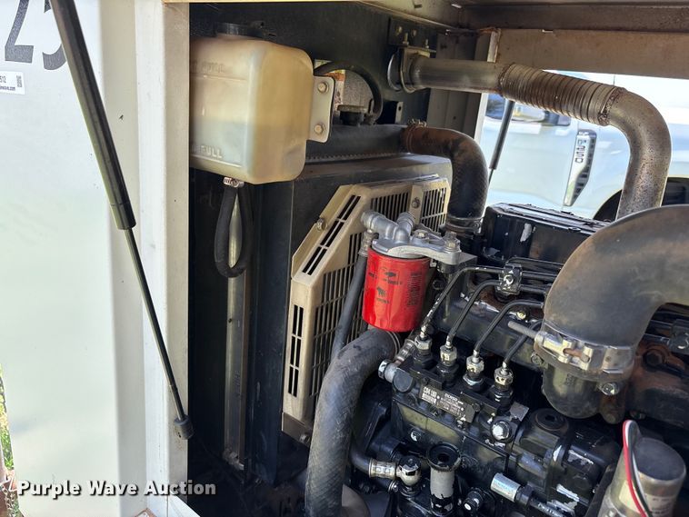 image for item FC2512 2011 Ingersoll Rand G25 generator